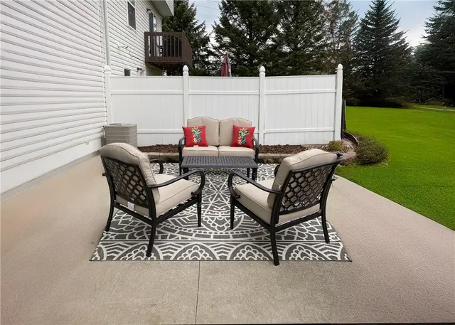 503 Ten Point Ln gallery image 17