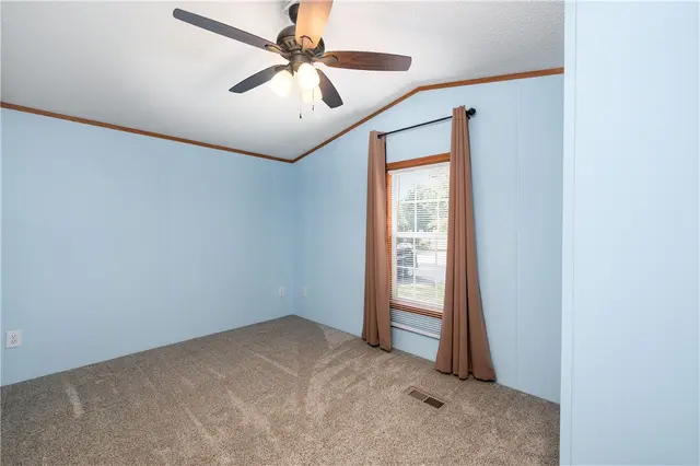 503 Tioga Drive gallery image 4