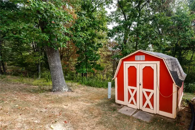 503 Tioga Drive gallery image 13