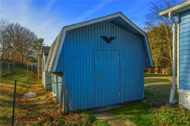 5035 Bear Run Rd gallery image 36