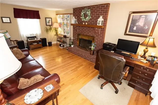 5037 Sunnyslope Dr gallery image 6
