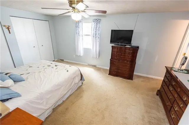 5037 Sunnyslope Dr gallery image 14