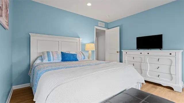 504 Beneficial Dr gallery image 35