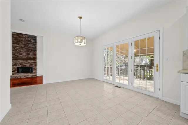 504 Day Star Court gallery image 11
