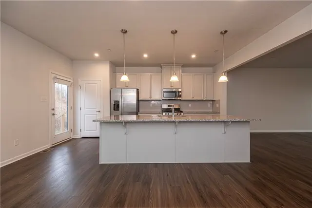 504 Florida gallery image 9