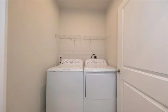504 Florida gallery image 25