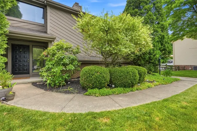 505 Knoll Ct gallery image 22