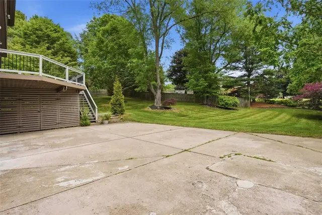 505 Knoll Ct gallery image 45