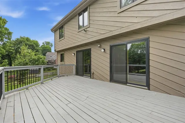 505 Knoll Ct gallery image 46