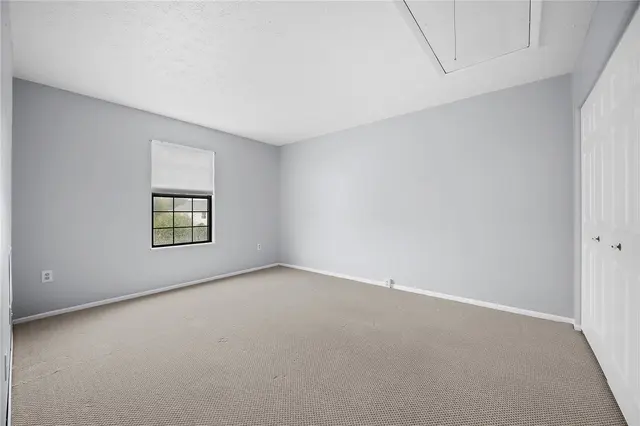 5053 Fountainwood Drive gallery image 21