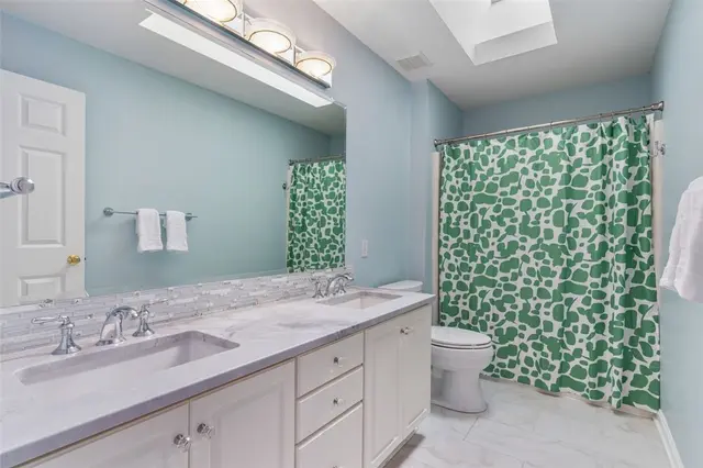 506 Hickory Ct gallery image 29