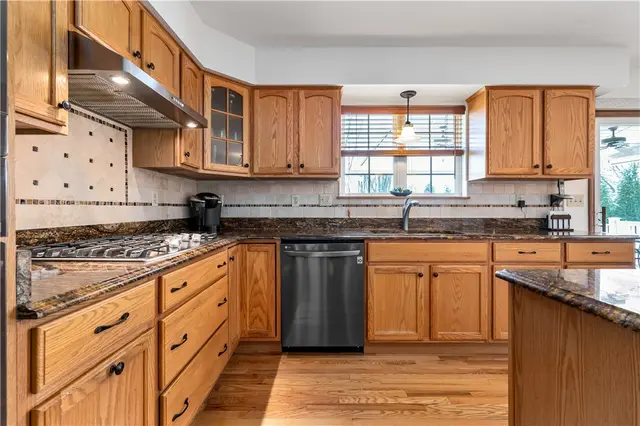 506 Lace Bark Ct gallery image 11