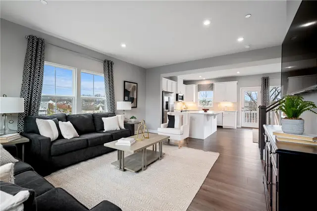 506 Nolan Cir gallery image 34