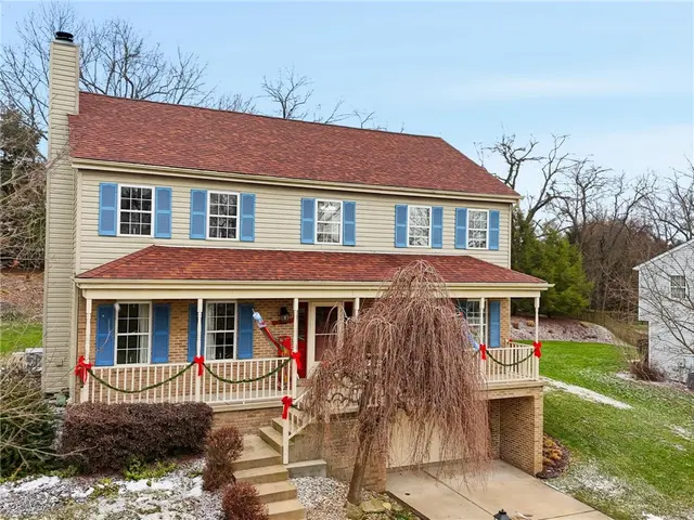 506 Saint Phillips Ct gallery image 2