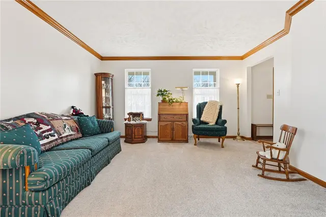 506 Saint Phillips Ct gallery image 3