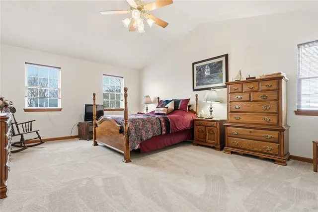 506 Saint Phillips Ct gallery image 16