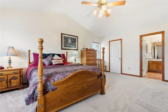 506 Saint Phillips Ct gallery image 17
