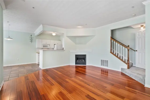 506 Sonie Dr gallery image 16