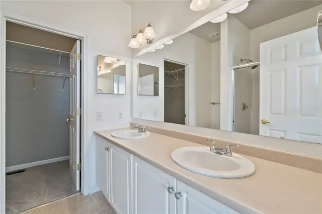 506 Sonie Dr gallery image 32