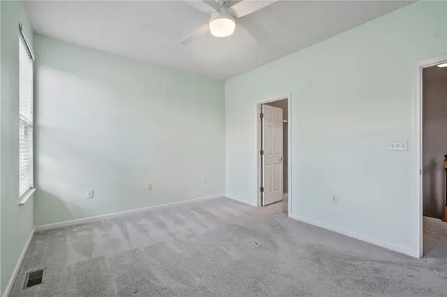 506 Sonie Dr gallery image 35