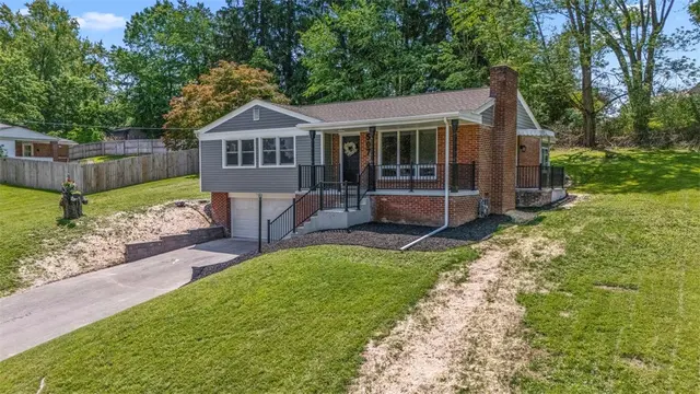 507 Edgehill Dr gallery image 19