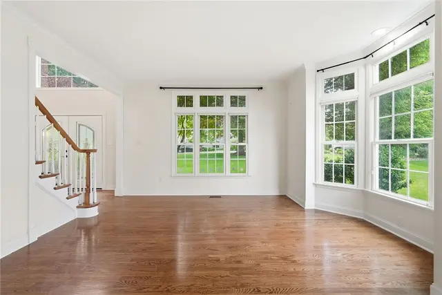 507 Potomac Ct gallery image 8