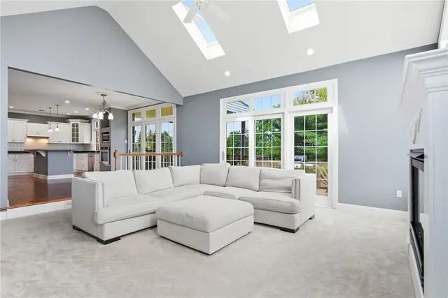 507 Potomac Ct gallery image 14