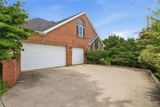 507 Potomac Ct gallery image 45