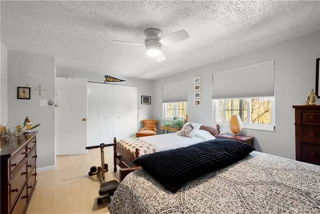 507 Sewickley Heights Dr gallery image 9