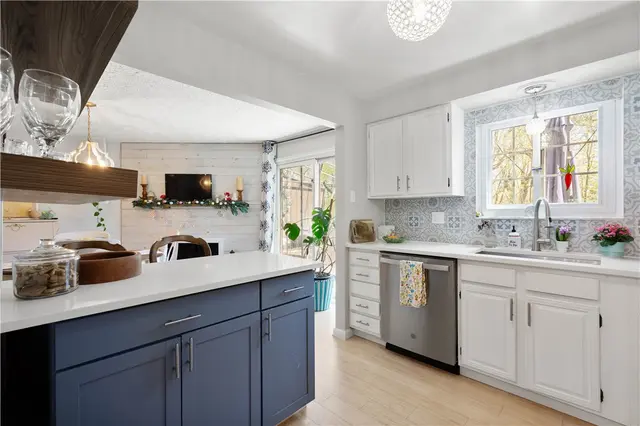 507 Sewickley Heights Dr gallery image 28