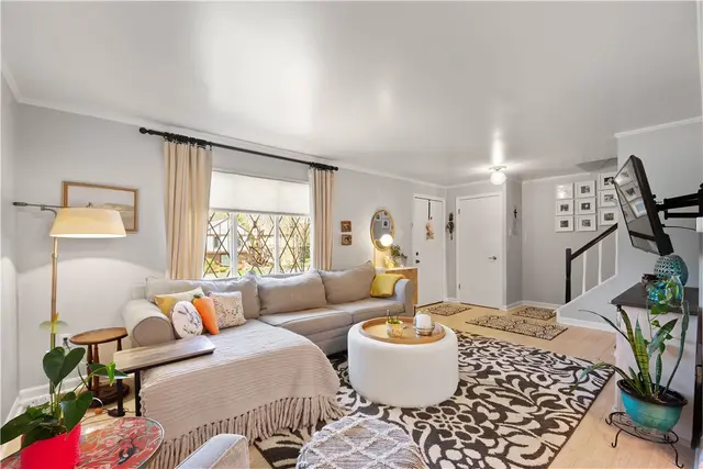 507 Sewickley Heights Dr gallery image 32