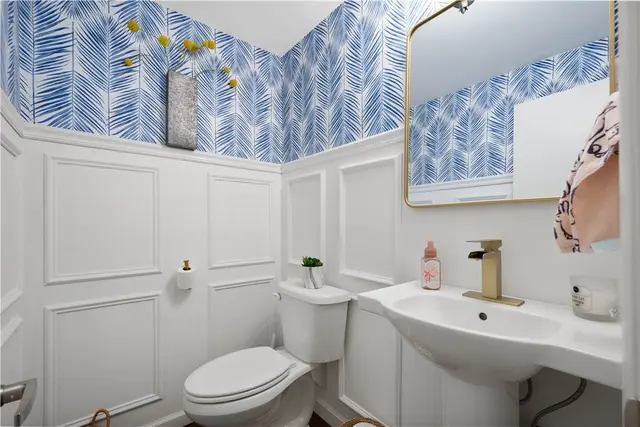 507 Sewickley Heights Dr gallery image 36