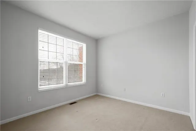 507 Sonie Dr gallery image 25