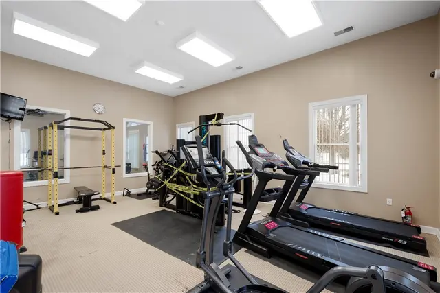 507 Sonie Dr gallery image 36