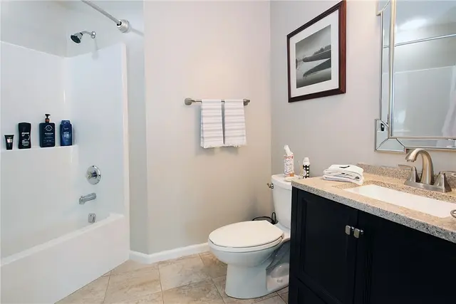 507 Wilshire 10C gallery image 19