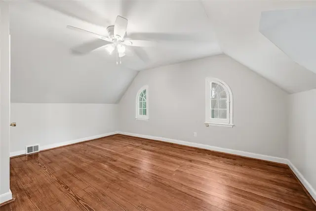 508 Osborne Lane gallery image 9