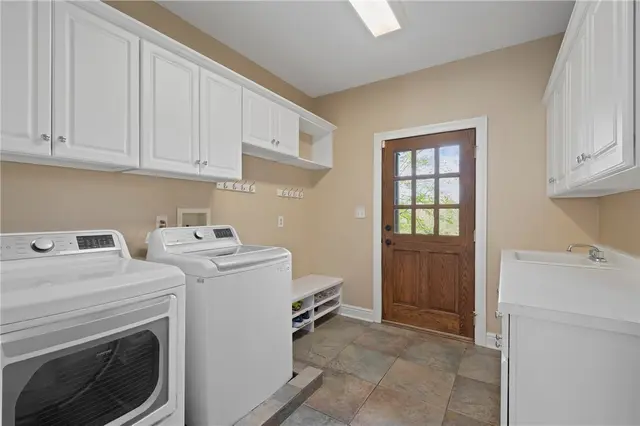 508 Salem Hts Drive gallery image 8
