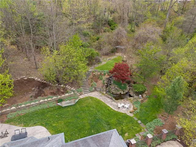 508 Salem Hts Drive gallery image 9