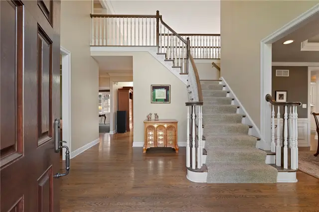 508 Salem Hts Drive gallery image 15
