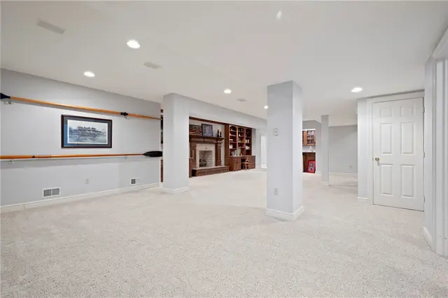 508 Salem Hts Drive gallery image 16