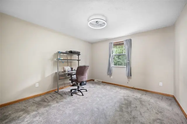 508 Woodland Rd gallery image 8