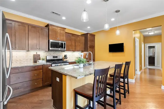 509 Altmyer Fields Ln gallery image 2