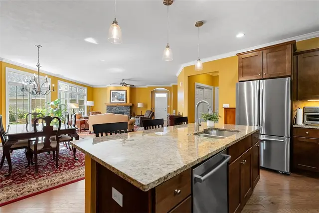 509 Altmyer Fields Ln gallery image 13