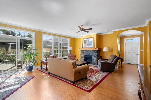 509 Altmyer Fields Ln gallery image 21