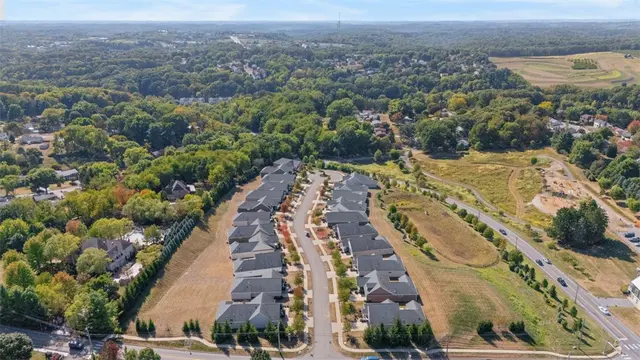 509 Altmyer Fields Ln gallery image 35