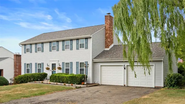 5096 Fountainwood Dr gallery image 13