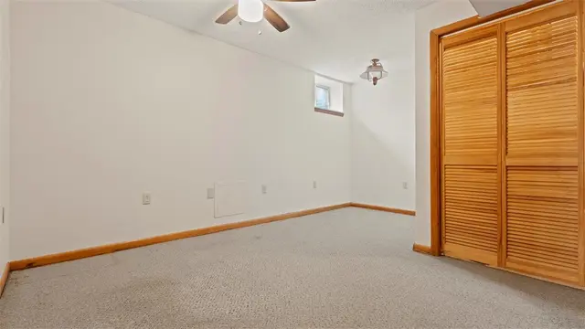 5096 Fountainwood Dr gallery image 14