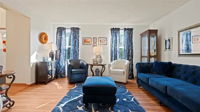 5096 Fountainwood Dr gallery image 28