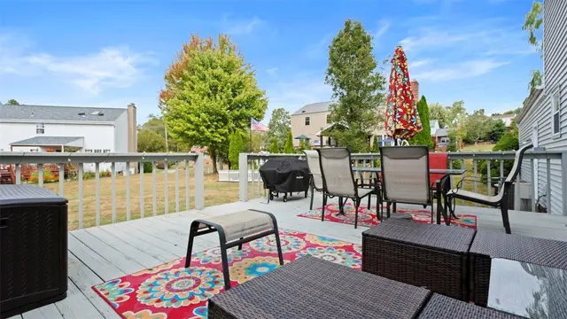 5096 Fountainwood Dr gallery image 30