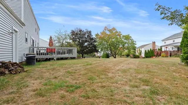 5096 Fountainwood Dr gallery image 35
